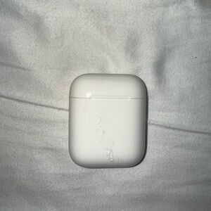 AirPods 1st Generation(USED)